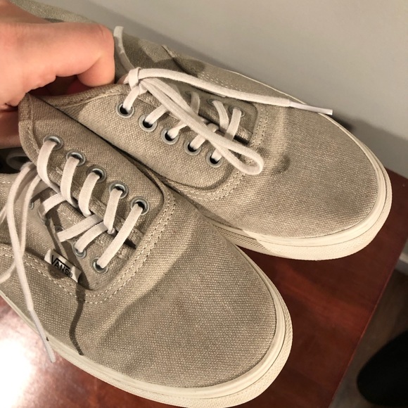 Vans UNISEX Authentic Shoe - Picture 3 of 5